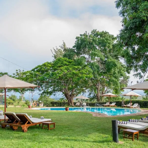 Taita Hills Safari Resort & Spa，位于Tsavo的酒店