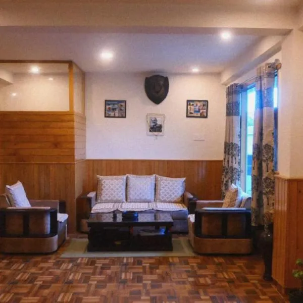 Alpine Lodge And Stays，位于Shangarh的酒店