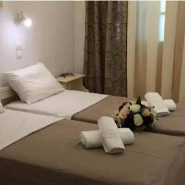 Dimitris Studios，位于佩里萨的酒店