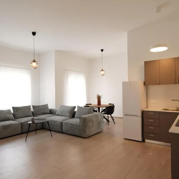 Maison Zenon Larnaca City Center apartments，位于拉纳卡的酒店