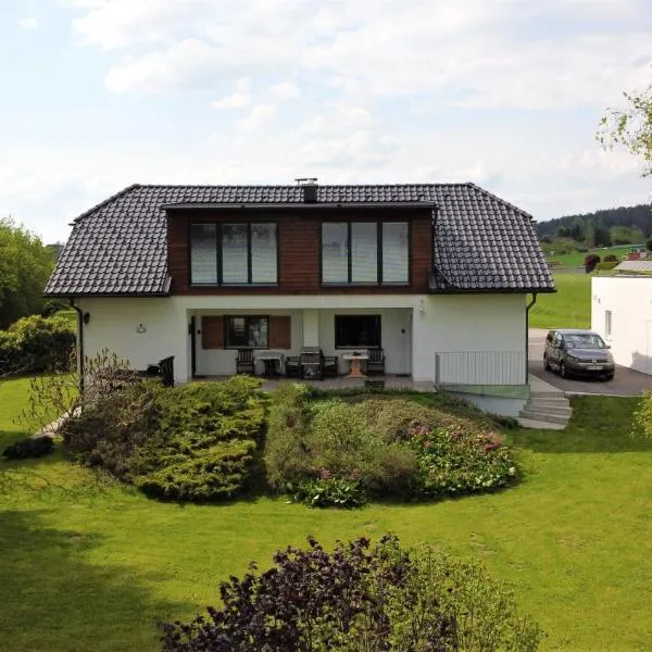 Haus Stadlau，位于霍赫菲希特山麓克拉弗尔的酒店