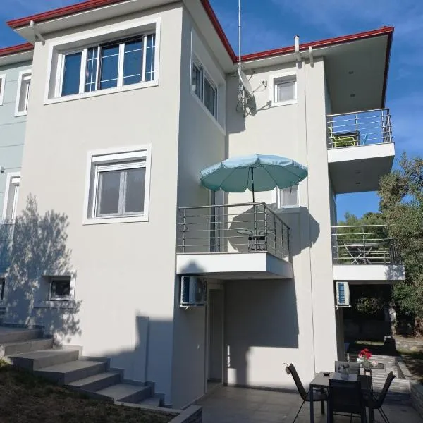 Sandra's luxury stay，位于Akti Salonikiou的酒店