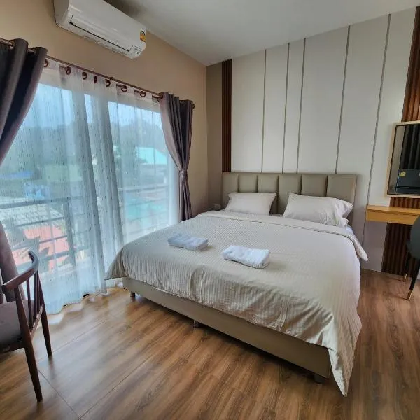LeMae Residence เลอเม เรสซิเดนซ์ อำเภอเขาย้อย เพชรบุรี，位于Nong Ya Plong的酒店
