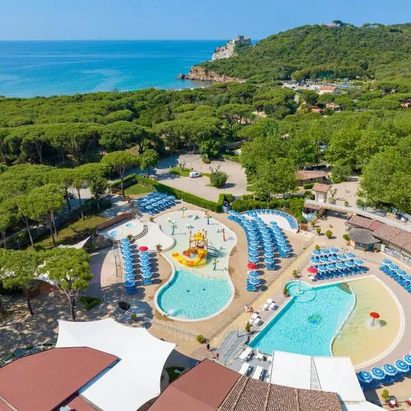 Camping Village Baia Azzurra，位于斯卡尔利诺的酒店