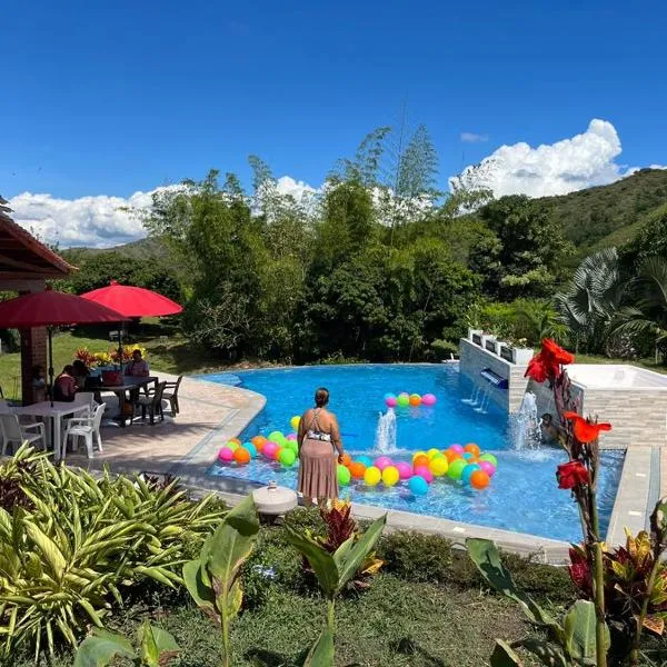 Monteverde Holiday Apartments，位于布加的酒店