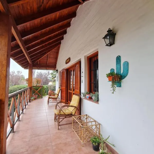 Cabanas Las Pencas, HOSTERIA，位于米娜克拉韦罗的酒店