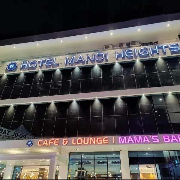 Hotel Mandi Heights - A unit of Neelkanth Hospitality，位于Malther的酒店