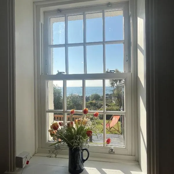 2a Coastguard Cottages，位于Gorran Haven的酒店