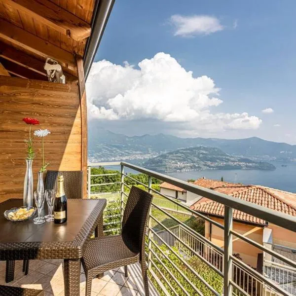 La Dolce Vita - Vista Lago e Piscina，位于Parzanica的酒店