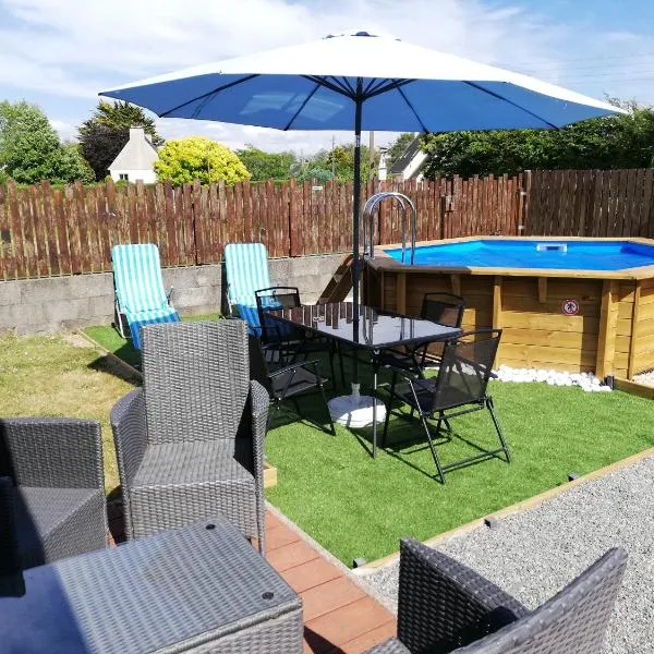 Agréable maison neuve, 4 personnes, piscine bois privée du 15 juin à mi-septembre，位于克洛阿尔卡尔诺厄的酒店