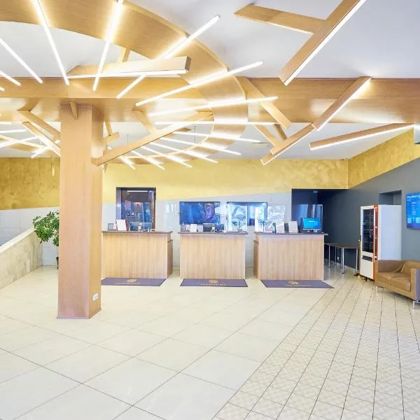 迪曾格尔酒店，位于塔林的酒店