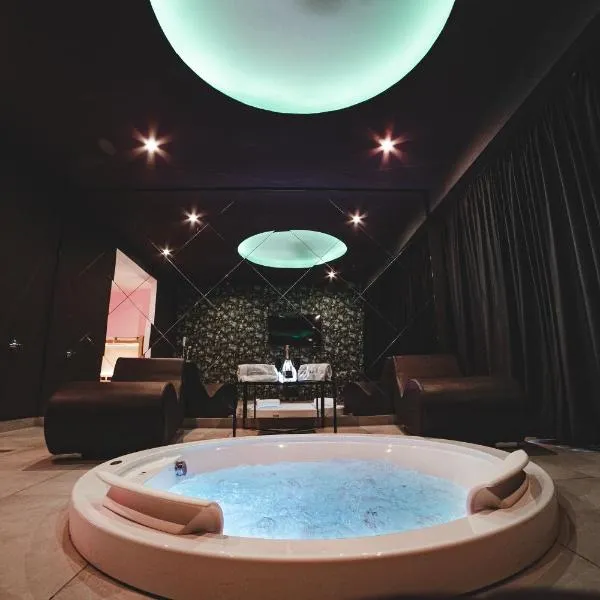 Capri Spa Hotel，位于卡索里亚的酒店