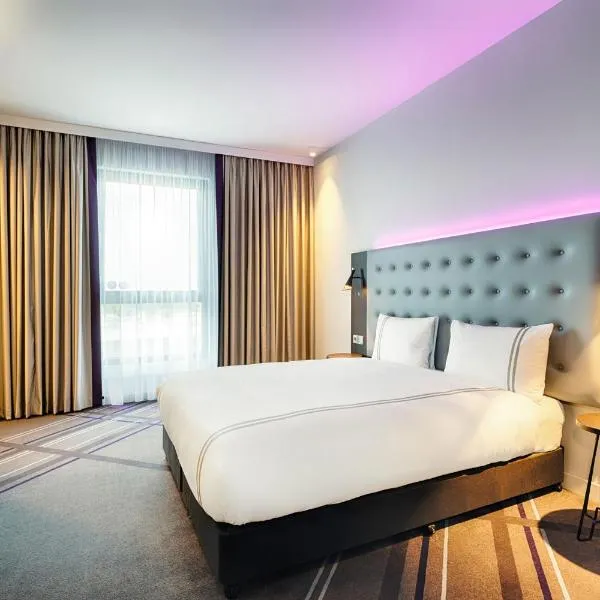 Premier Inn Berlin Airport，位于柏林的酒店