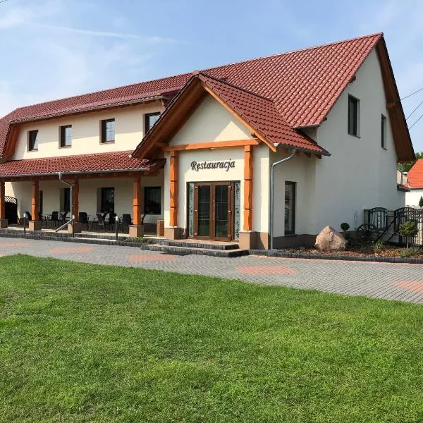 Restauracja & Bar u Dudy，位于Krośnica的酒店
