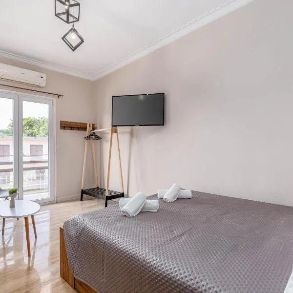 Luna solari Apartment，位于Mantoúkion的酒店