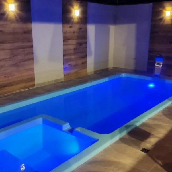 Casa Ferrari II c/ área de lazer，位于皮拉苏农加的酒店