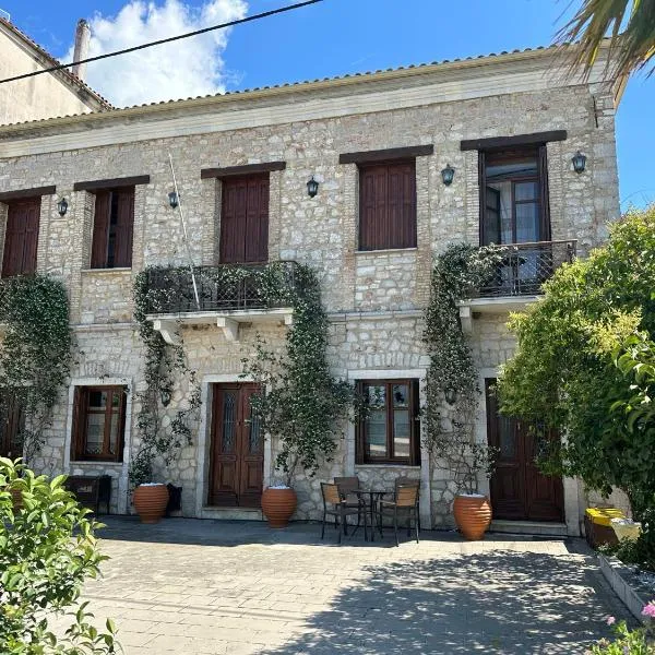 SeaFront Stone Suites，位于Ágios Nikólaos的酒店