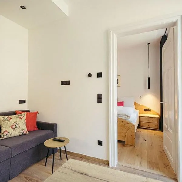 Freienfeldhof Pink Lady，位于拉古多的酒店