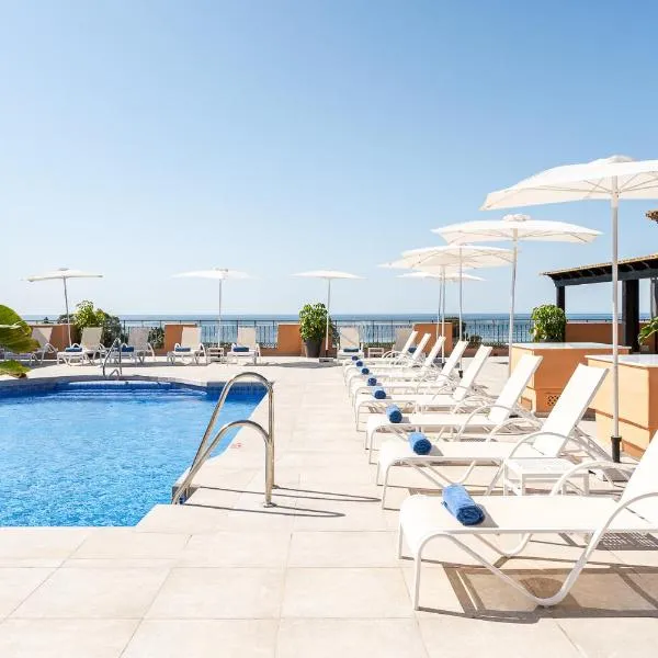 Globales Paraíso Beach，位于埃斯特波纳的酒店