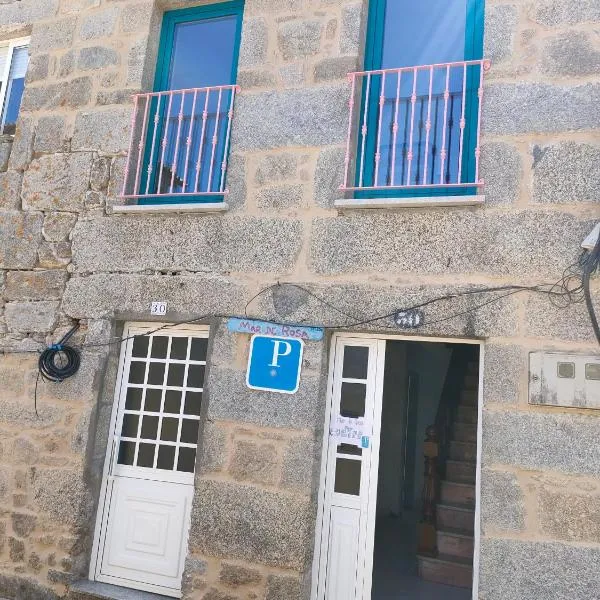 pension mar de rosa，位于阿罗萨新镇的酒店