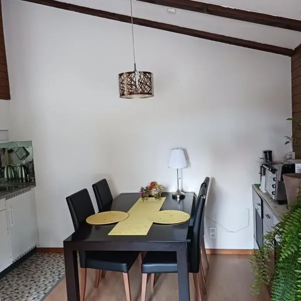 Urgemütliche Ferienwohnung, zentral und doch ruhig，位于锡格里斯维尔的酒店