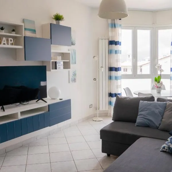 Ad un passo dal molo con 2 biciclette incluse，位于维亚雷焦的酒店