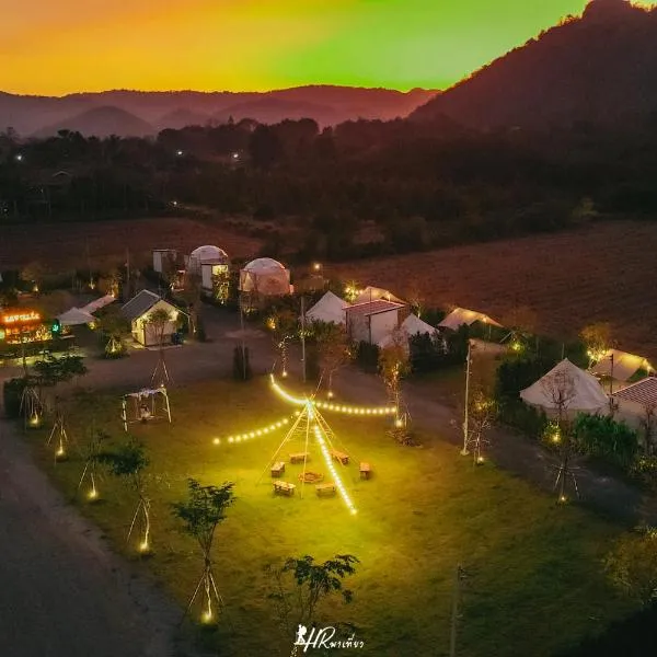 Chavallee Campground，位于Ban Tha Chang的酒店