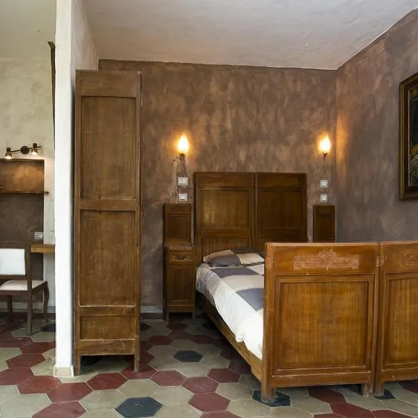 Antica Casa Santa Maria，位于Pomaro Monferrato的酒店