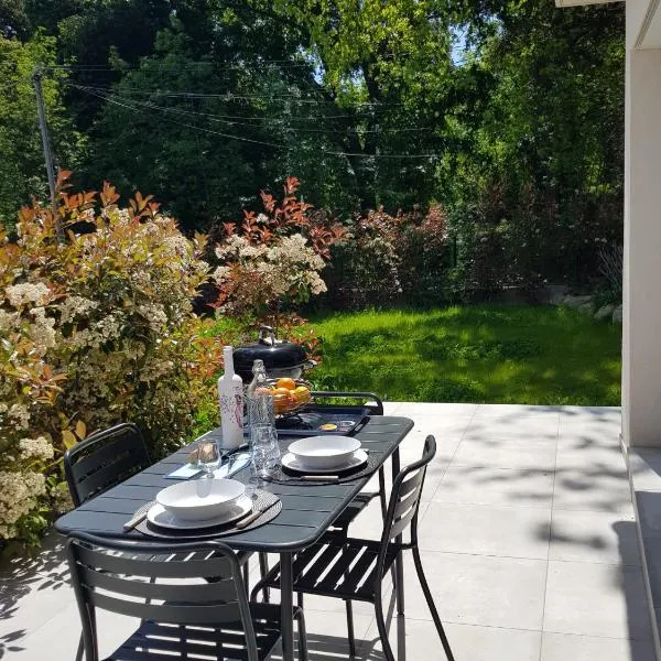 Maisons T2 avec jardins privatifs - 10mn de la plage et 5mn du village - Casa di i trinelli，位于Vescovato的酒店