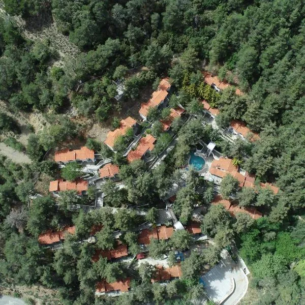 POED Residences，位于Arsos的酒店