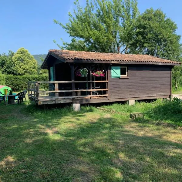 les petits chalets de DUDU，位于La Voulte-sur-Rhône的酒店