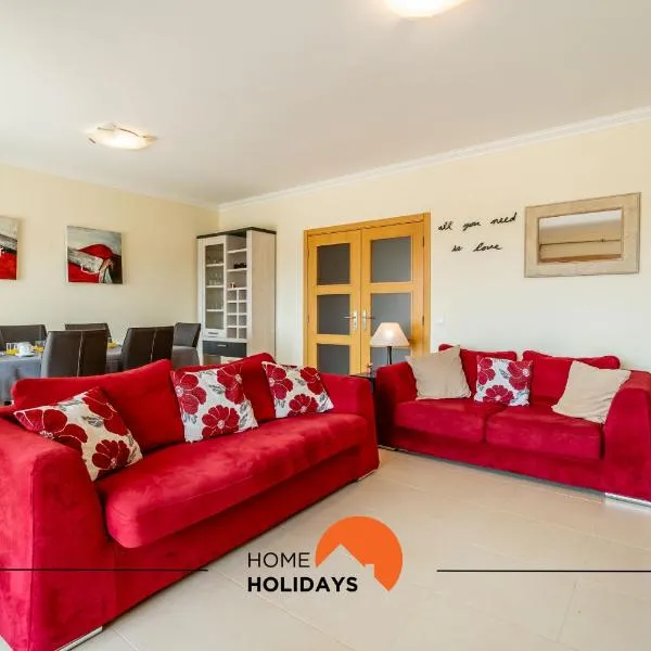 #160 V3 Vila Branca 92 by Home Holidays，位于阿尔布费拉的酒店