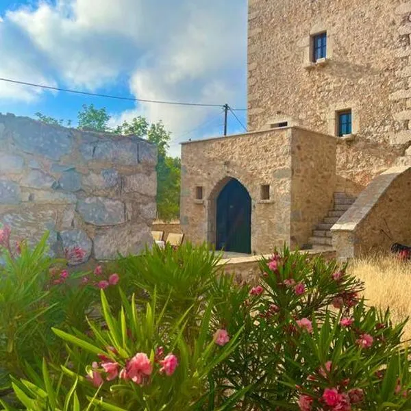 Kardiani Traditional Tower House in Mani，位于Áyios Yeóryios的酒店