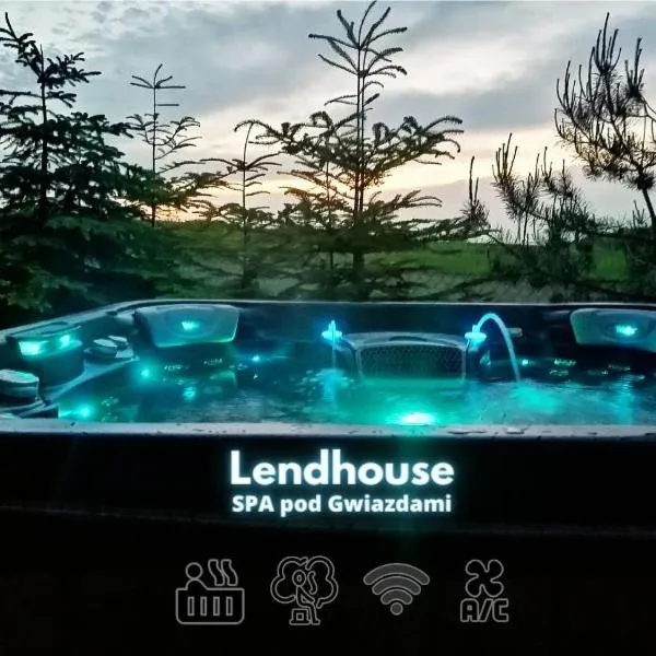 LendHouse - SPA pod Gwiazdami，位于Klucze的酒店