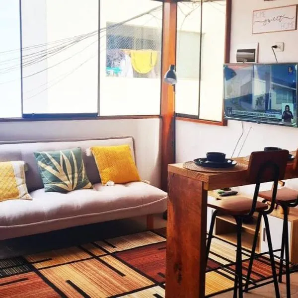 Acogedor apartamento cerca al mar.,位于利马的酒店