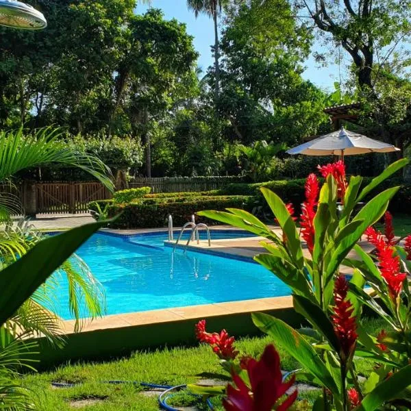 Villa do Cajueiro - casa temporada 5 suites，位于因巴塞的酒店