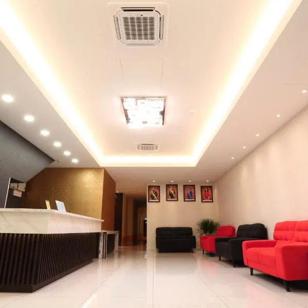 YEE HOTEL Permas Jaya，位于新山的酒店