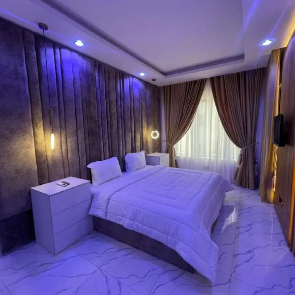 The Vistana Riverside 2Bedroom Apartment，位于拉各斯的酒店