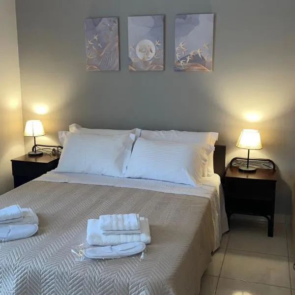 Central Comfy Home，位于卡拉马塔的酒店