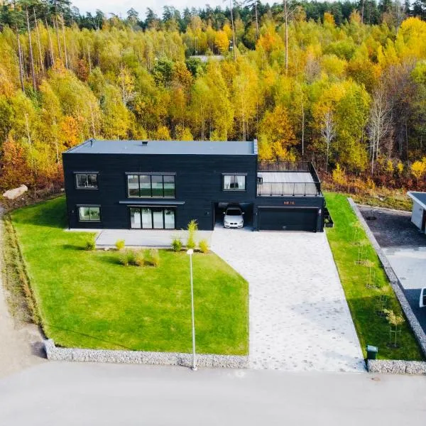 Villa Maitri，位于阿尔沃斯塔的酒店