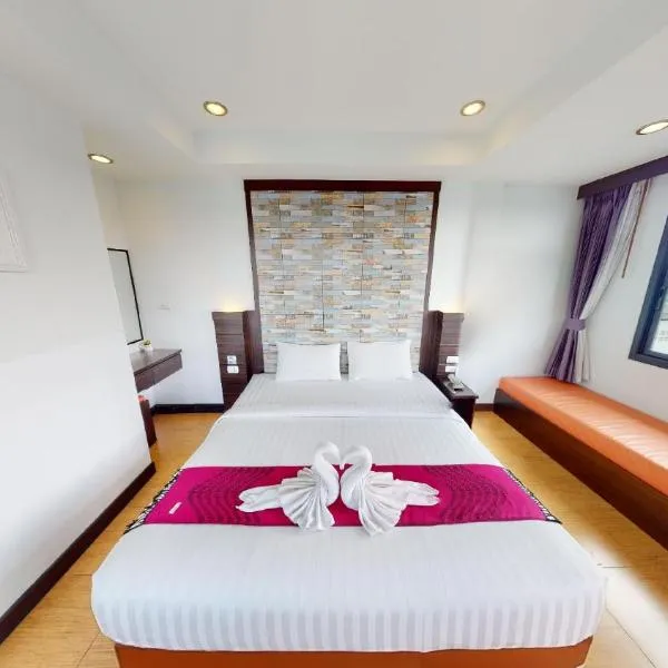 塞雷纳酒店，位于Ban Rang Khe的酒店