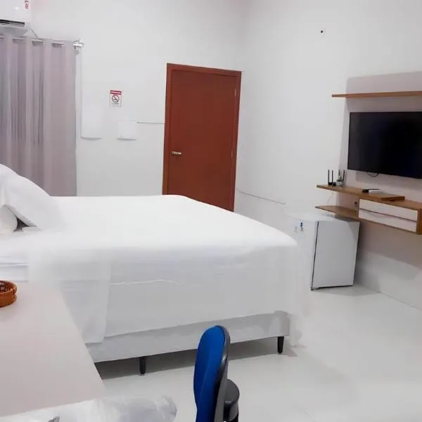 Madeira Lofts - Prox Hospital,位于Juína的酒店