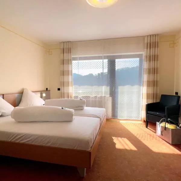 Hotel Am Hirschhorn - Wellness - Spa - and more，位于Wilgartswiesen的酒店