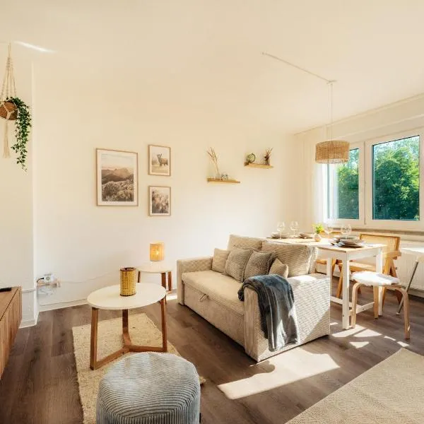 happyhome mitten im HARZ - direkte Wanderwege - Bachplätschern - Küche - Kinderfreundlich - Paare und Freunde，位于埃伦德的酒店