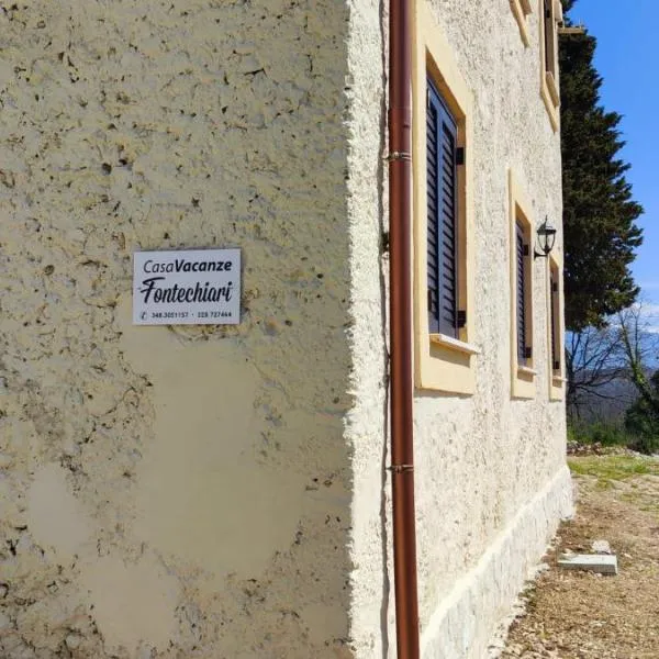 Casa Vacanze Fontechiari，位于Fontechiari的酒店