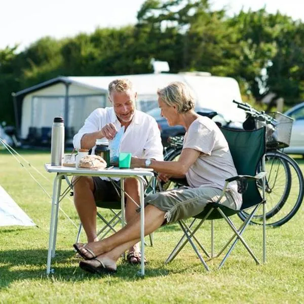 Løkken Klit Camping (Empty Lot)，位于洛肯的酒店