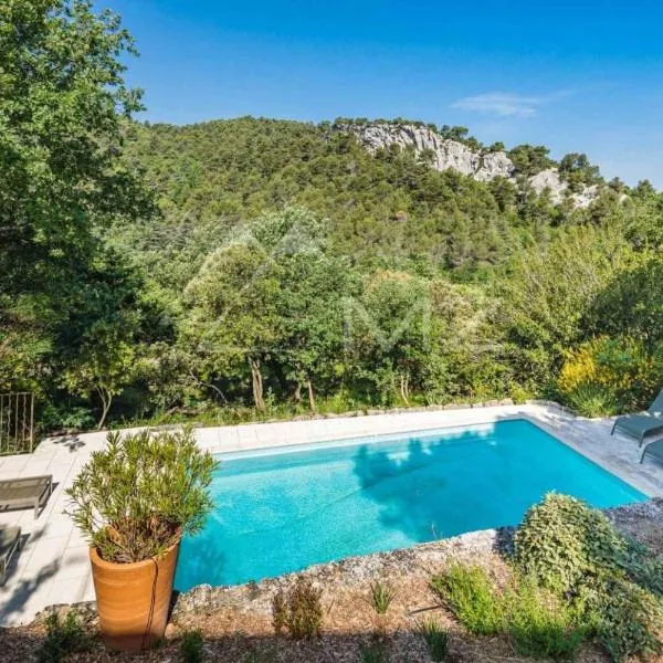 Superbe Mas Authentique du Luberon Courroussouvo，位于奥佩德的酒店