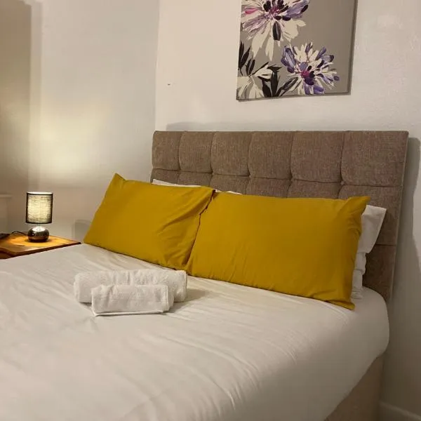 Spacious single and double bedroom in Southampton with free parking，位于伊斯特雷格的酒店