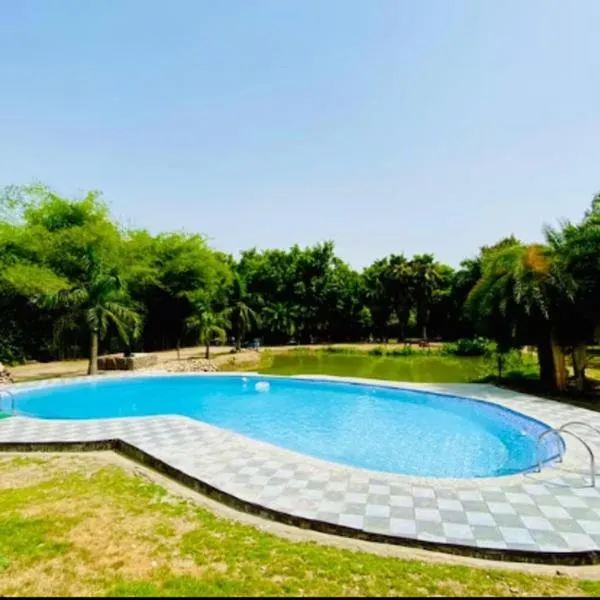 Lohagarh Corbett Resort，位于Belparāo的酒店