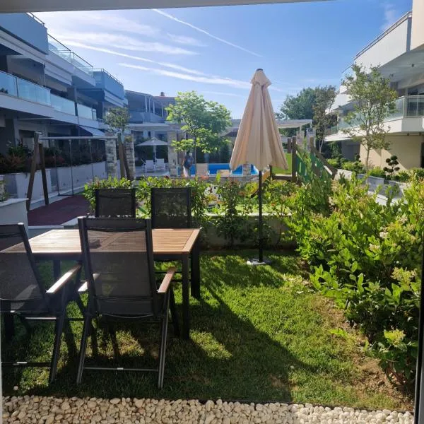 Luxury Suite Gala，位于尼基季的酒店